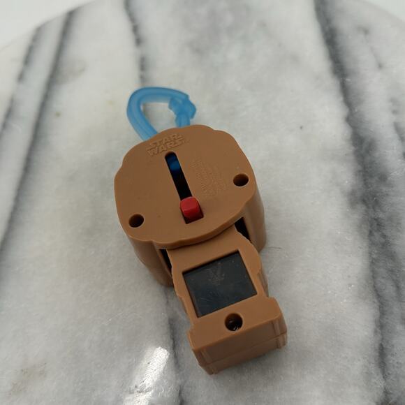 Star Wars 2019 Chewbacca keychain - Picture 4 of 5